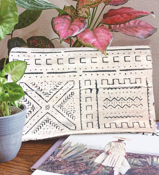 Nene Carry-all Pouch – Denisio Truitt