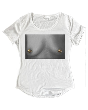 
            
                Load image into Gallery viewer, Ande Tee + Cowrie Charms (Femme)
            
        
