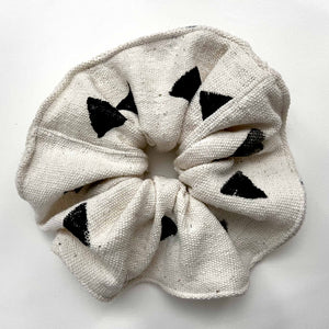 XL Mud Cloth Scrunchie- Cream