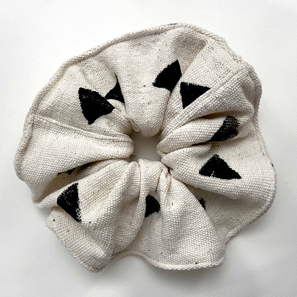 XL Mud Cloth Scrunchie - Black